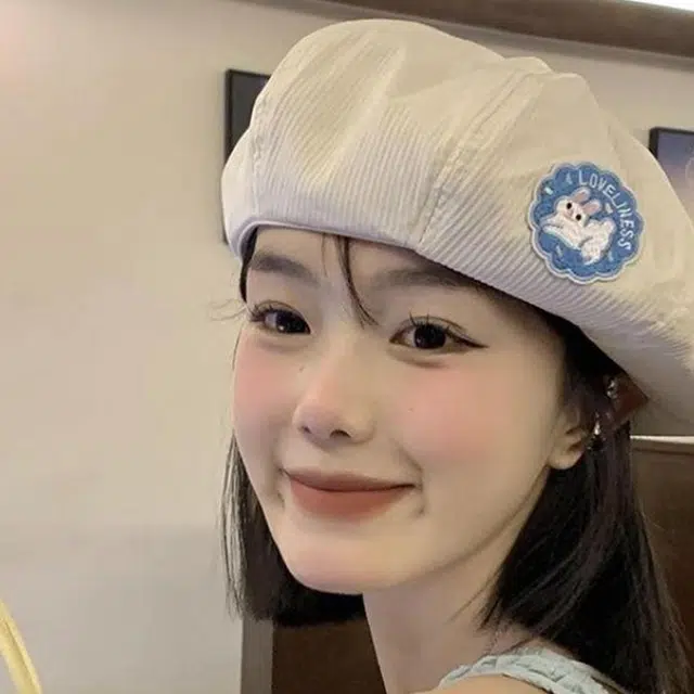 俞兆林 日系可爱甜美卡通兔子贴布夏季薄款透气百搭显脸小画家 腈纶 贝雷帽 女款