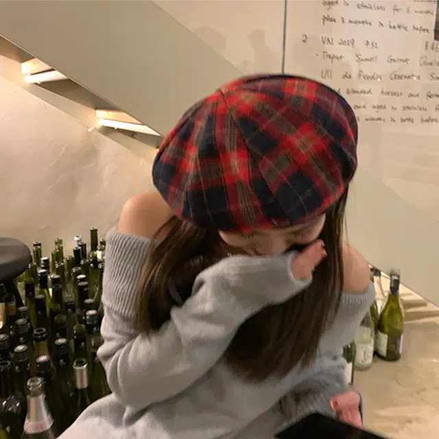 俞兆林 格纹针织 红色氛围感画家帽 涤纶 贝雷帽 女款