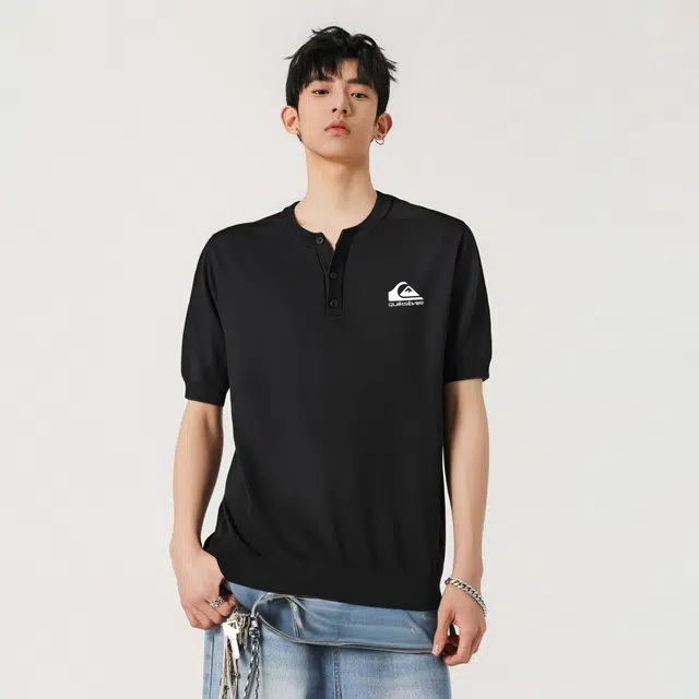 Quiksilver logoT