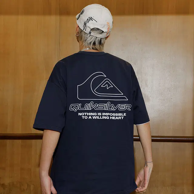 Quiksilver logoT