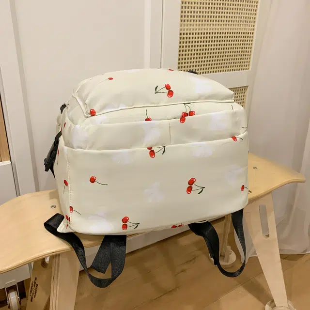 雅鹿 时尚潮流百搭印花图案 尼龙 双肩包 常规 女款 多色