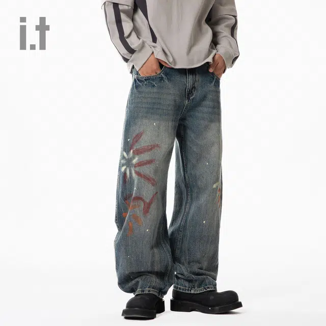 CHOCOOLATE Cat Whisker Straight Leg Jeans