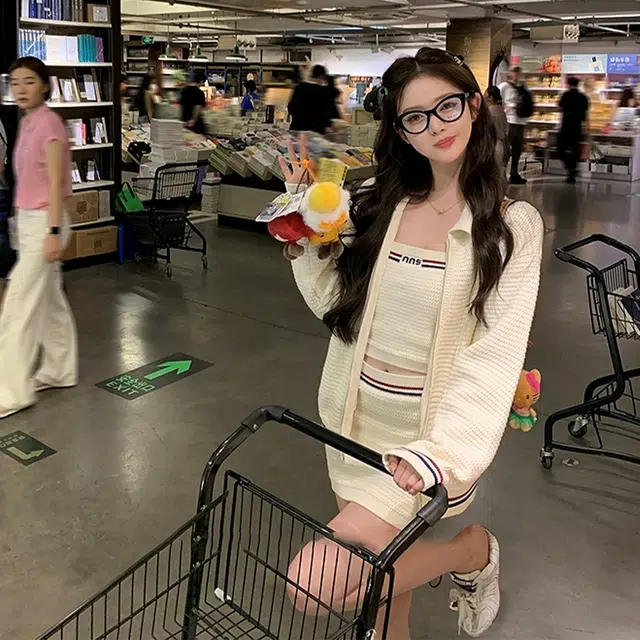 Olivia Share777