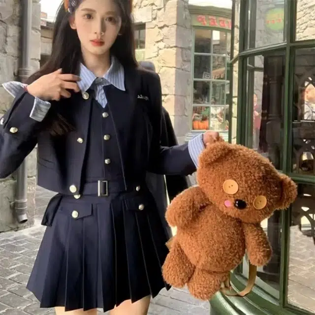 Olivia Share777 jk