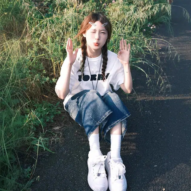 Olivia Share777 ins T