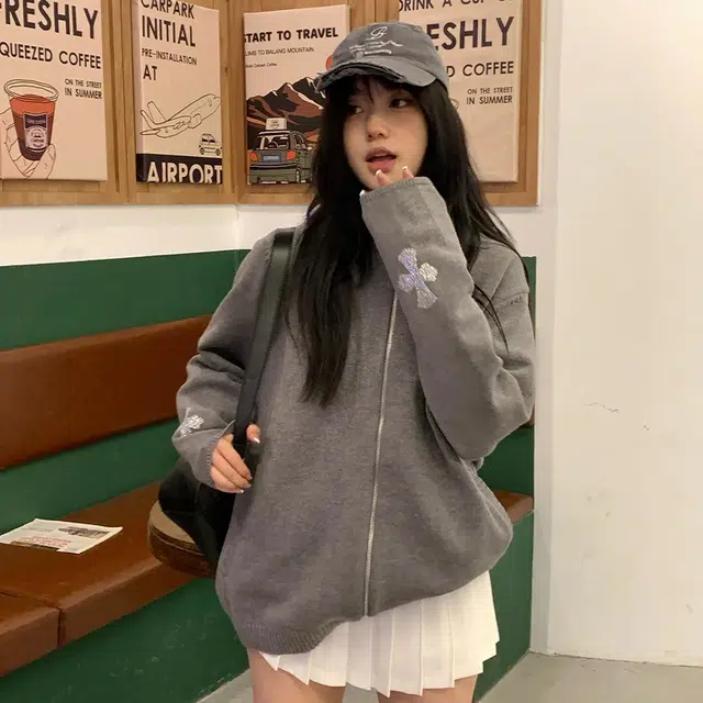Olivia Share777