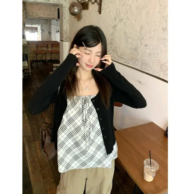 Olivia Share777 U
