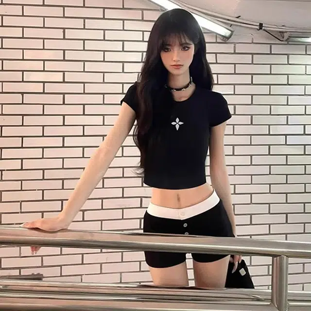 Olivia Share777 T