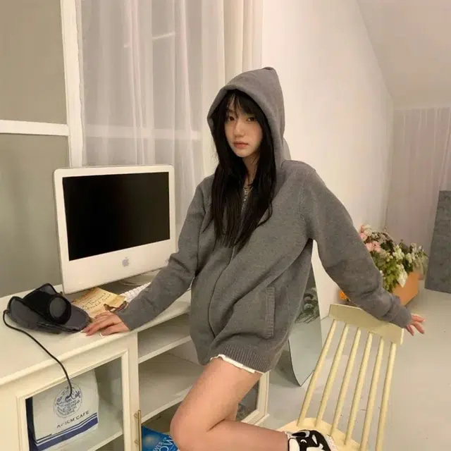 Olivia Share777