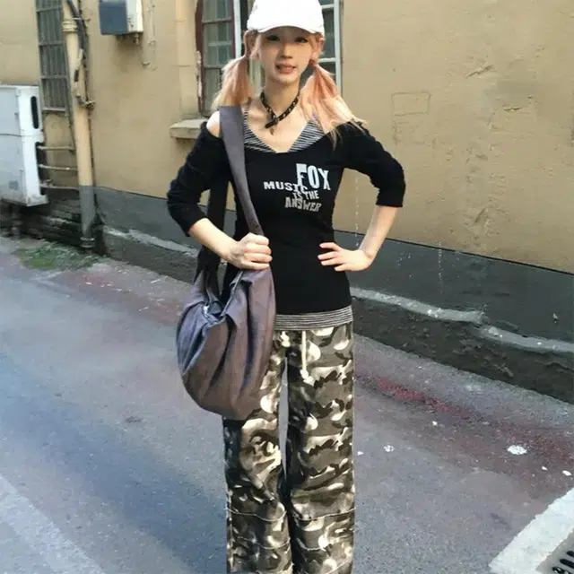 Olivia Share777 T
