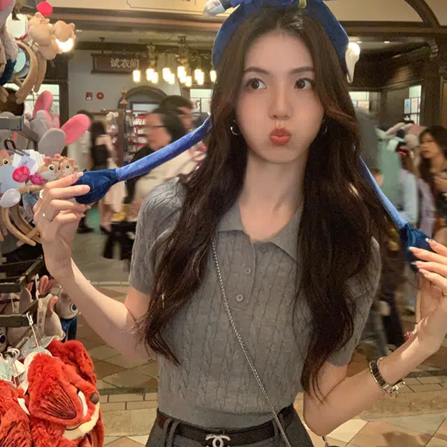 Olivia Share777 T