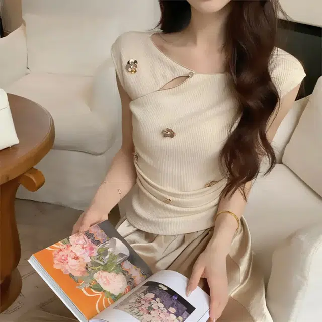 依钗 新中式与法式风格兼具的时尚裙装套装裙装套装 女款