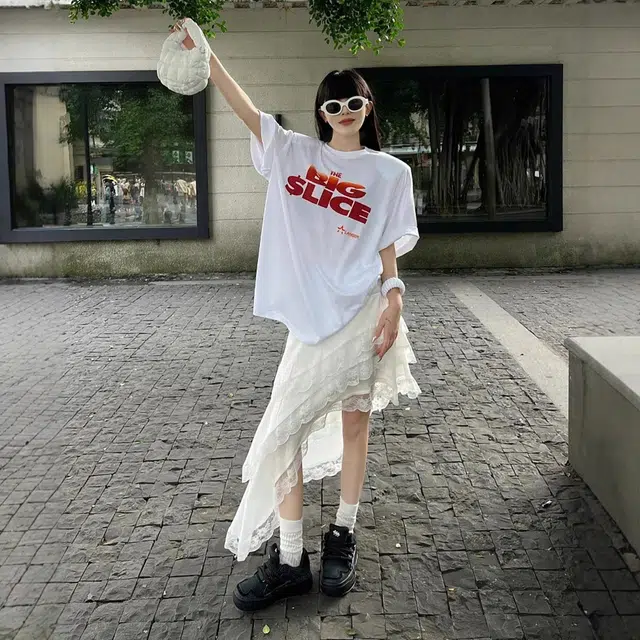 Olivia Share777 ins T