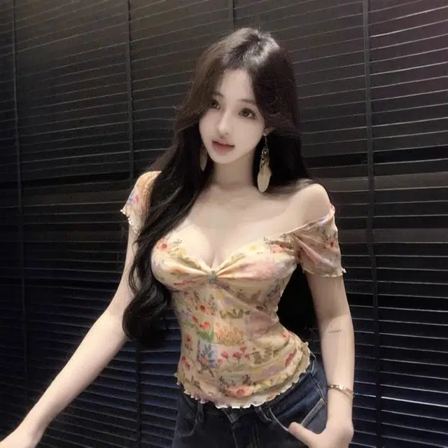 Olivia Share777 T