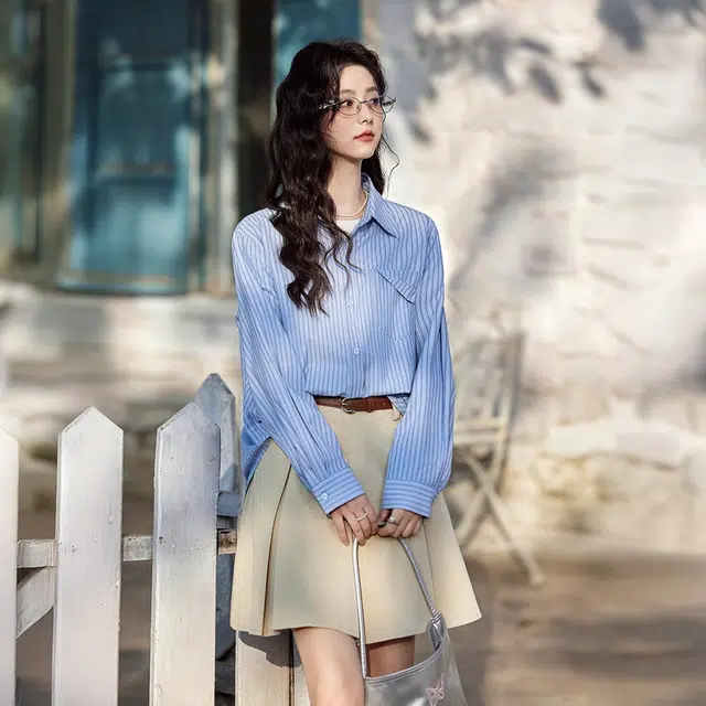 谜秀 宽松翻领简约长袖衬衫 女款 蓝色条纹