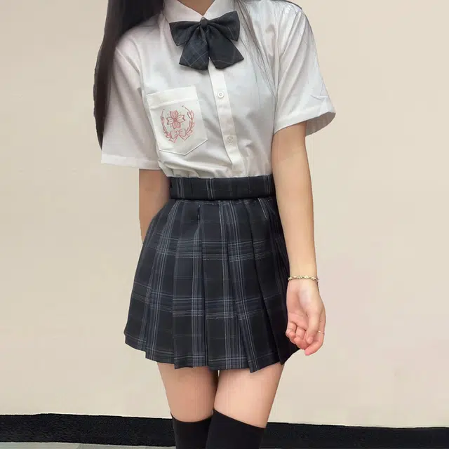 日暮星河 学院风舒适合身高腰裙装套装 女款