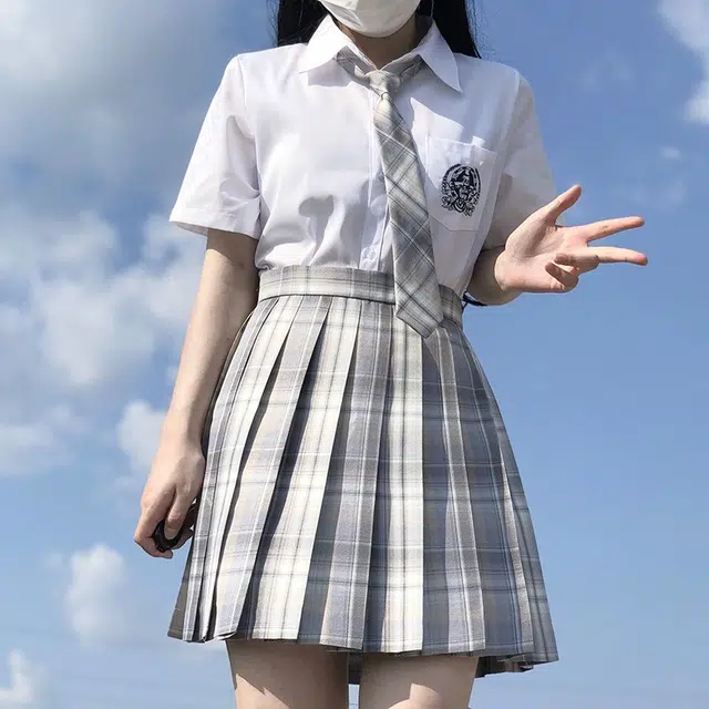 日暮星河 日系学院风校供收腰通勤时尚休闲短袖两件套衬衫套装 女款