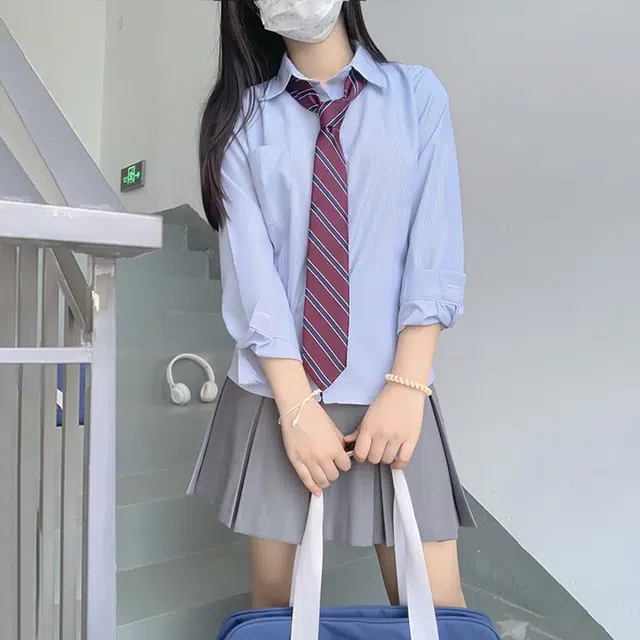 日暮星河 时尚潮流舒适休闲短裙 女款