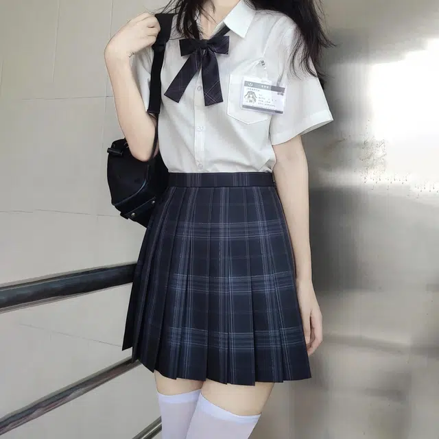 日暮星河 学院风舒适合身高腰裙装套装 女款