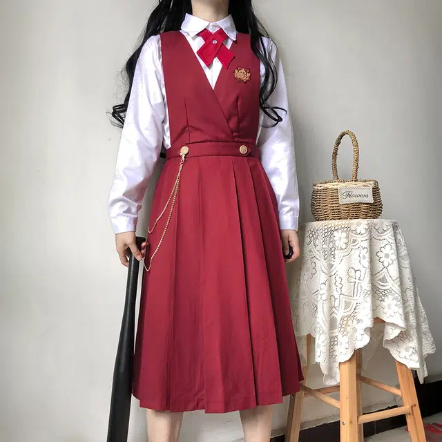 日暮星河 学院风纯色时尚休闲舒适吊带连衣裙 女款
