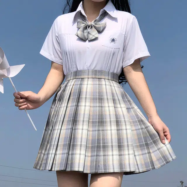 日暮星河 日系学院风校供收腰通勤时尚休闲短袖两件套衬衫套装 女款