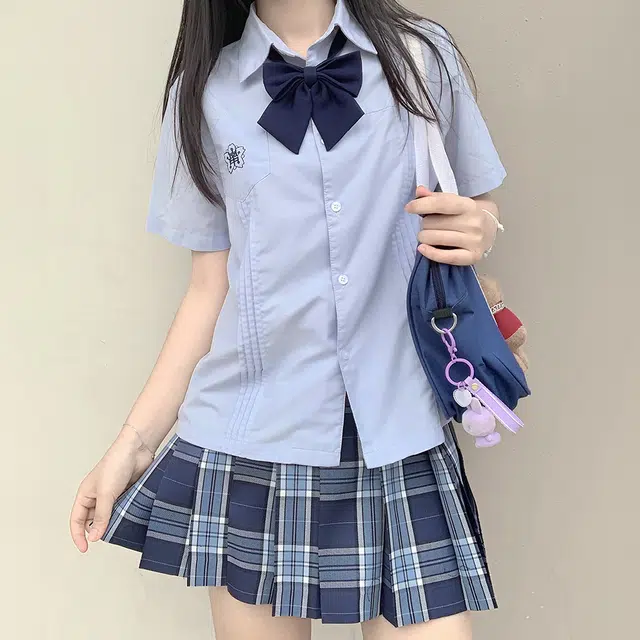 日暮星河 学院风风琴褶打底内搭短袖衬衫 女款