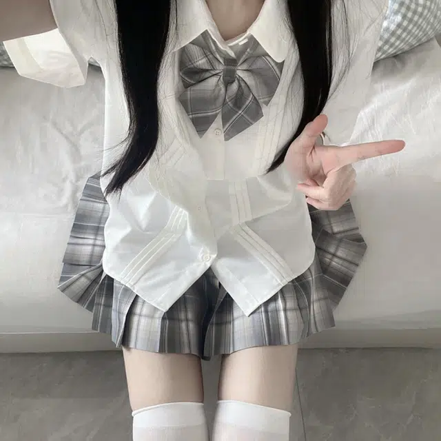日暮星河 日系学院风校供收腰通勤时尚休闲短袖两件套衬衫套装 女款