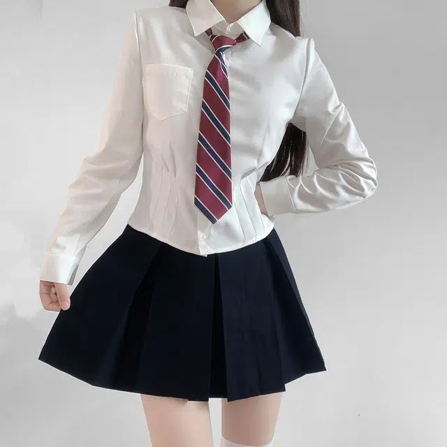日暮星河 时尚潮流舒适休闲短裙 女款