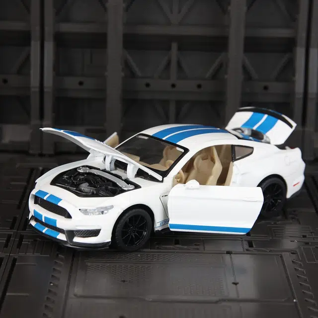 BABYS 1ST GT350