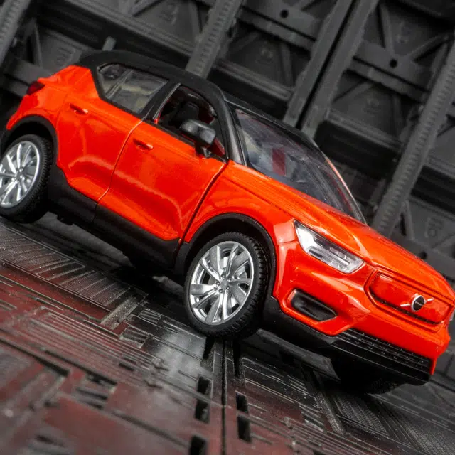 BABYS 1ST XC40