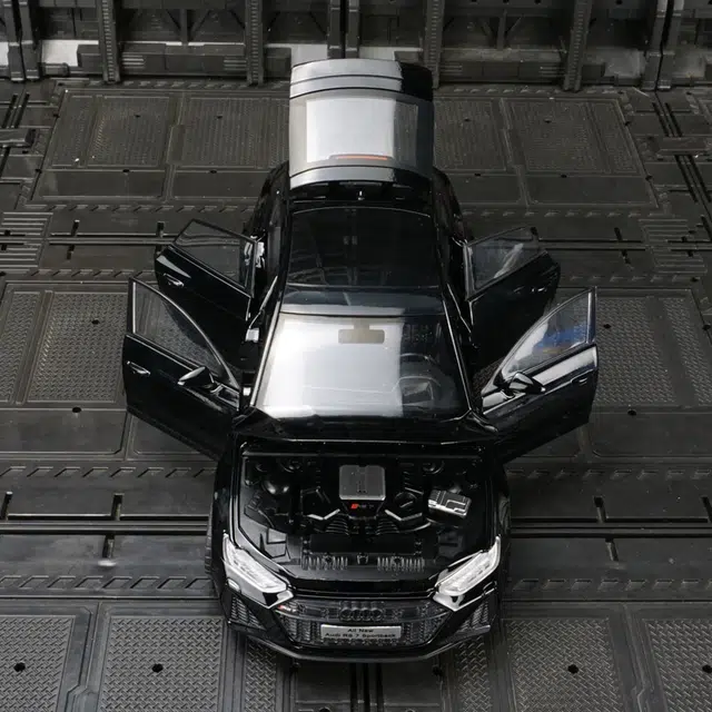 BABYS 1ST RS7 124