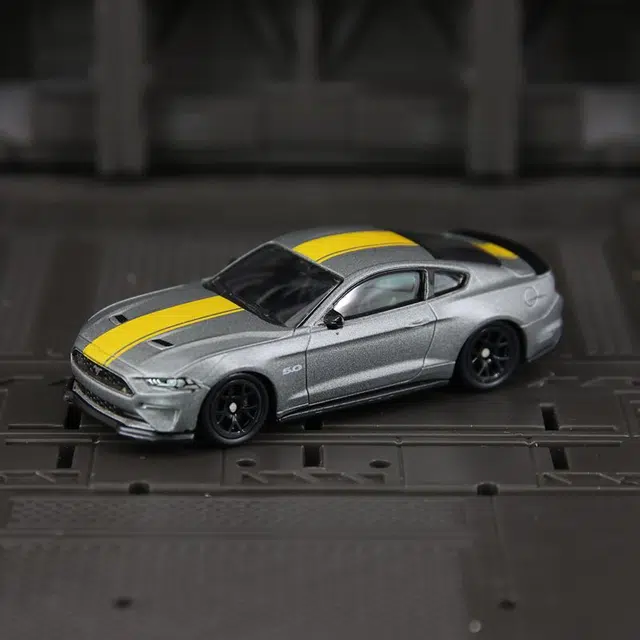 BABYS 1ST 2018GT