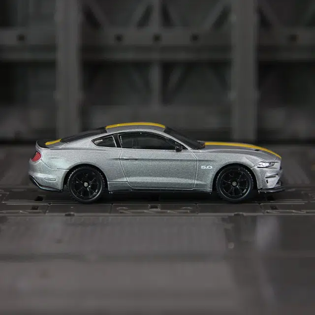 BABYS 1ST 2018GT