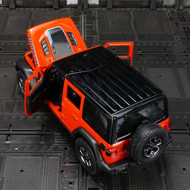 BABYS 1ST Jeep Wrangler Rubicon 4xe 124