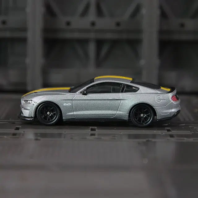 BABYS 1ST 2018GT