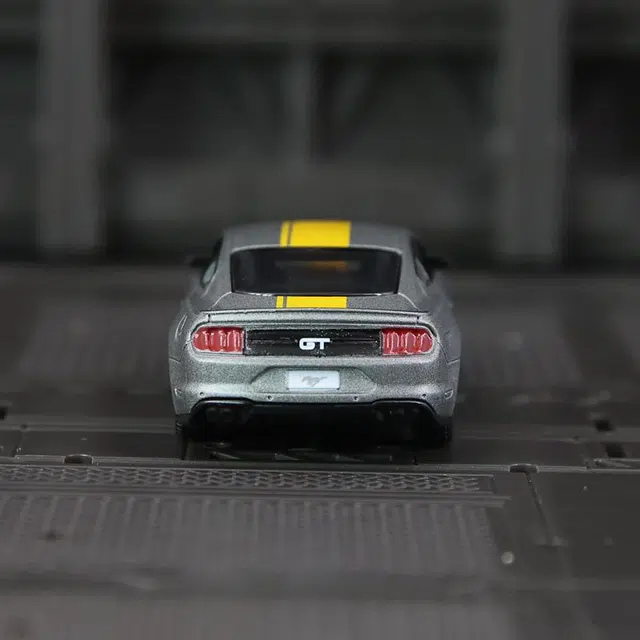 BABYS 1ST 2018GT