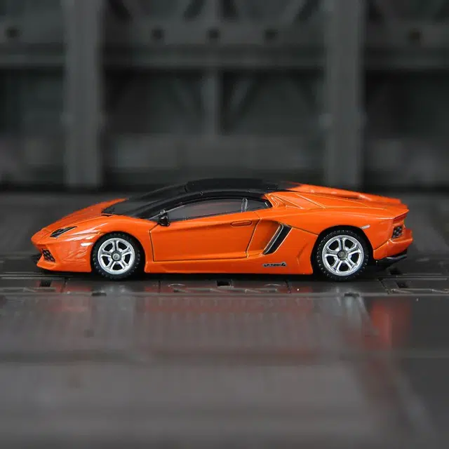 BABYS 1ST LP700-4