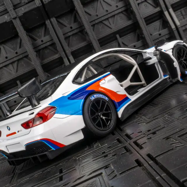 BABYS 1ST M6 GT3 124