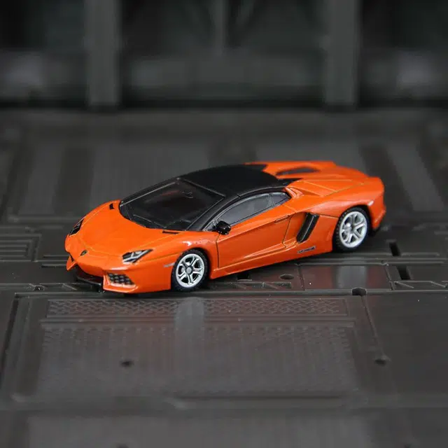 BABYS 1ST LP700-4