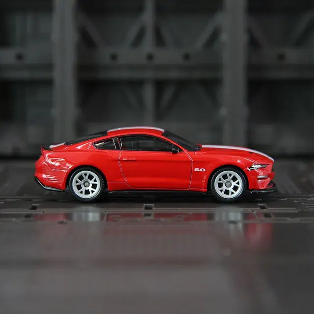 BABYS 1ST 2018GT