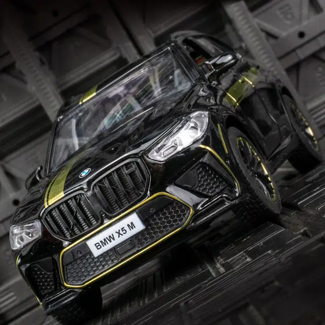 BABYS 1ST X5MSUV 132