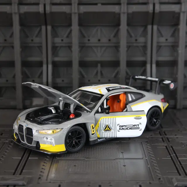 BABYS 1ST M4 GT3