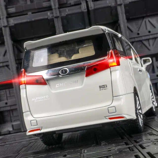 BABYS 1ST Alphard 124