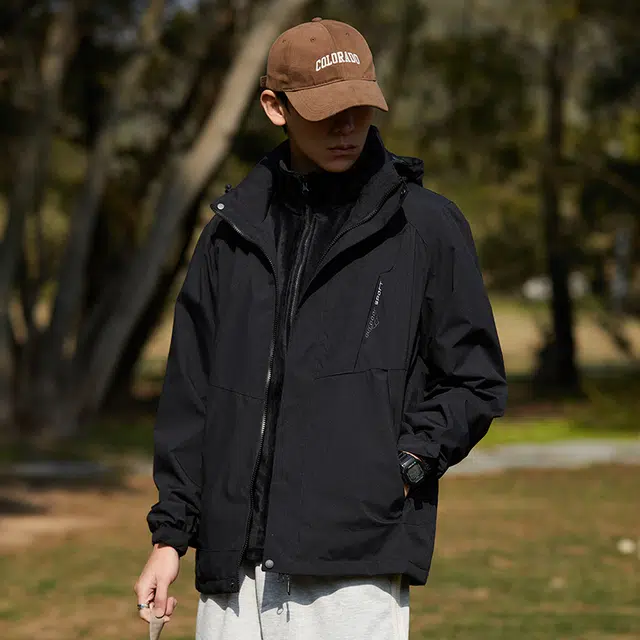 雅鹿  美式复古休闲拼色三合一连帽设计感户外山系保暖百搭 冲锋衣 男女同款