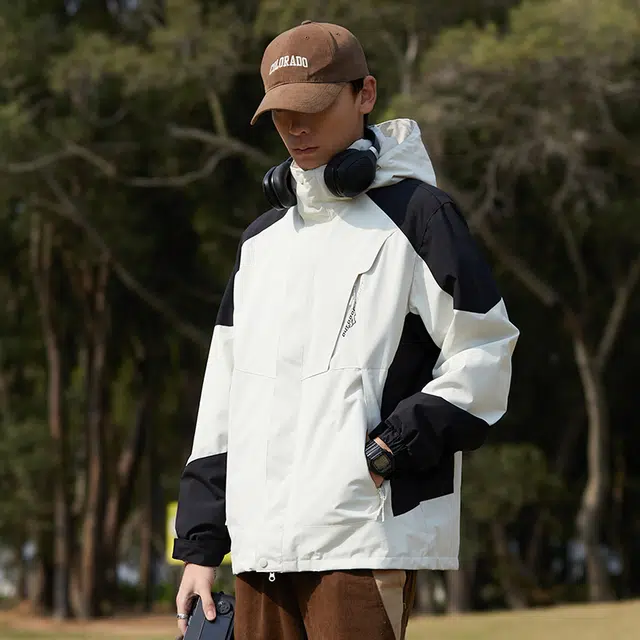 雅鹿  美式复古休闲拼色三合一连帽设计感户外山系保暖百搭 冲锋衣 男女同款