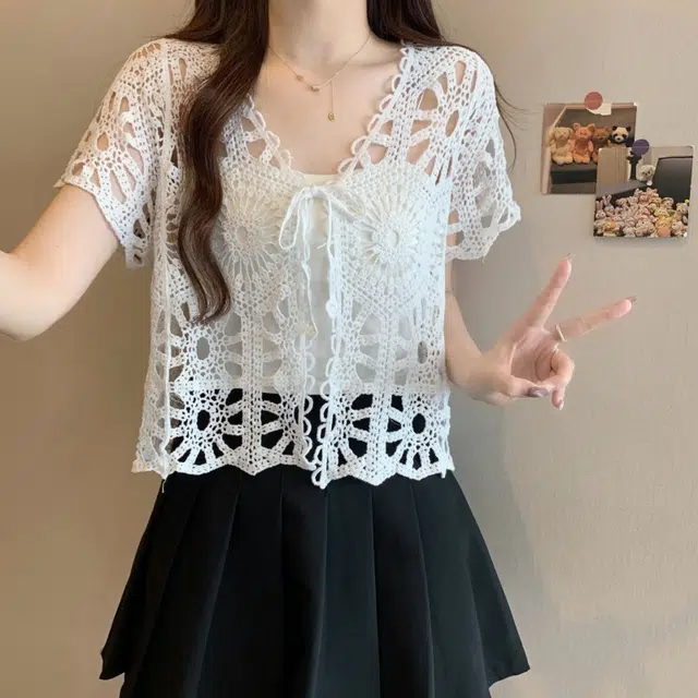 缪斯的诱惑 勾花镂空系带开衫女夏季波西米亚度假风短款上衣罩衫针织衫 女款