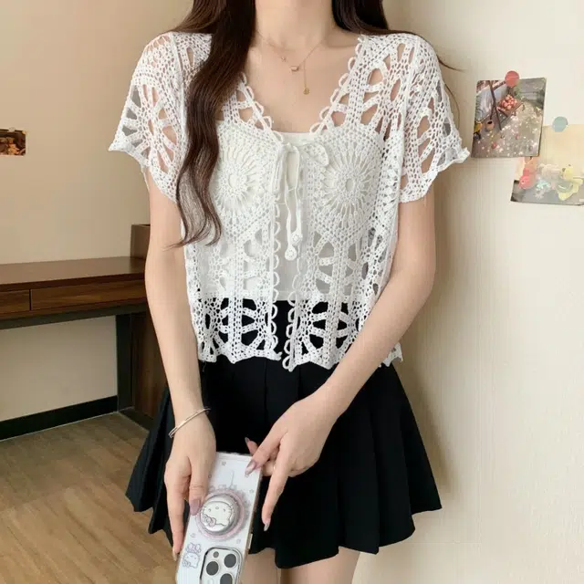 缪斯的诱惑 勾花镂空系带开衫女夏季波西米亚度假风短款上衣罩衫针织衫 女款