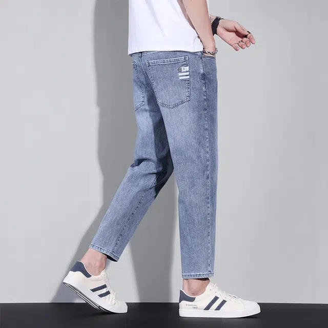 么宁 方块字母刺绣简约百搭弹力潮流时尚修身直筒舒适透气个性痞帅九分牛仔裤 男女同款
