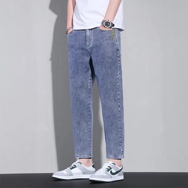 么宁 线条字母刺绣简约百搭弹力潮流时尚修身直筒舒适透气个性痞帅九分牛仔裤 男女同款
