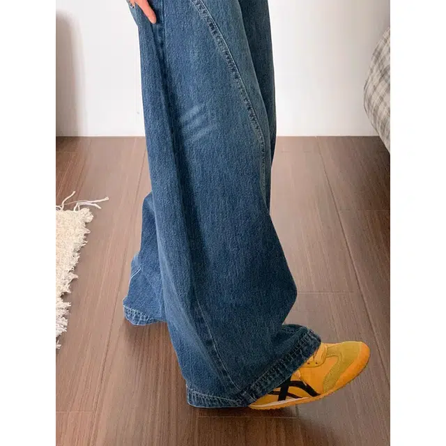 如续 美式复古百搭基础款弯刀长裤潮流显瘦廓形垂坠感舒适休闲牛仔裤 女款